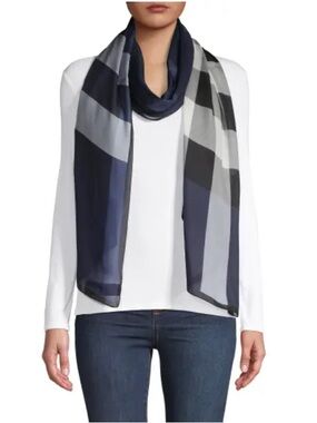NWT. Burberry Mega Check Silk Scarf.